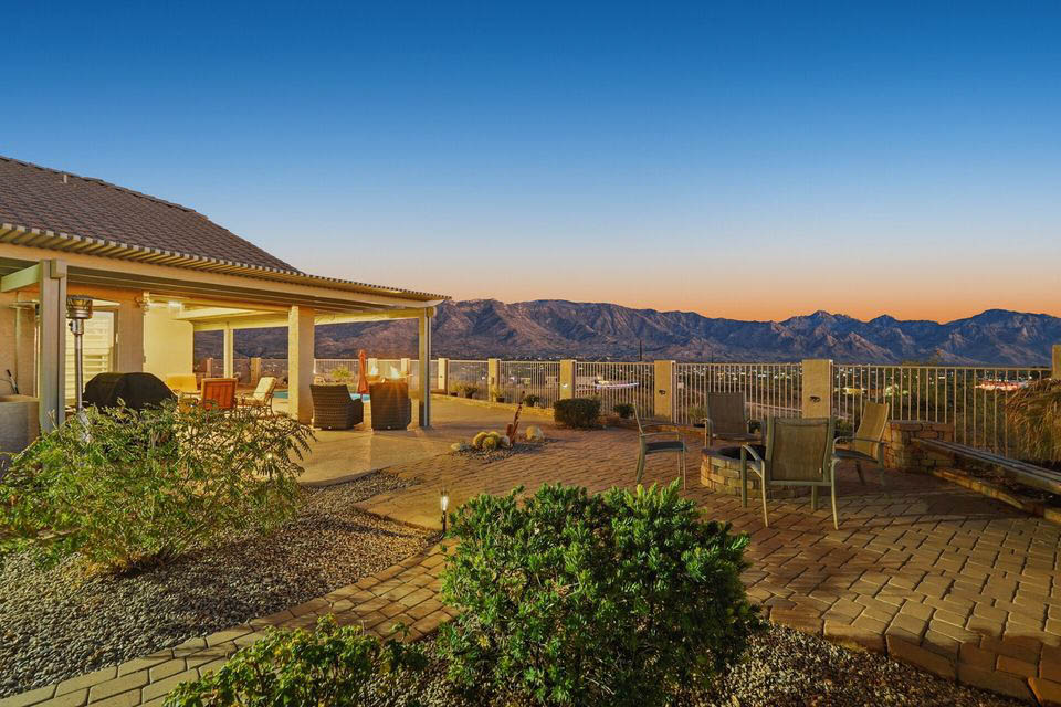 Twilight real estate photo by ListerPros in Arizona